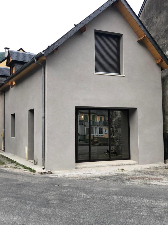 Jolie maison de ville en bord de Neste 8/9 pers Sarrancolin Extérieur photo